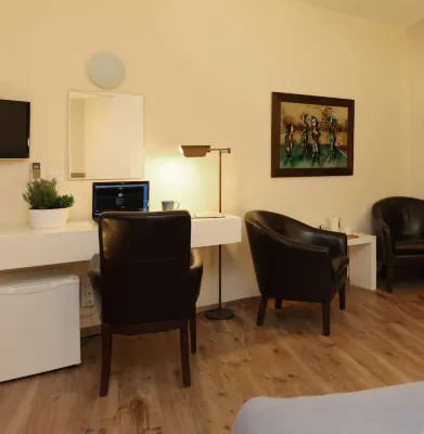 Centrum Hotel - City Center Photos