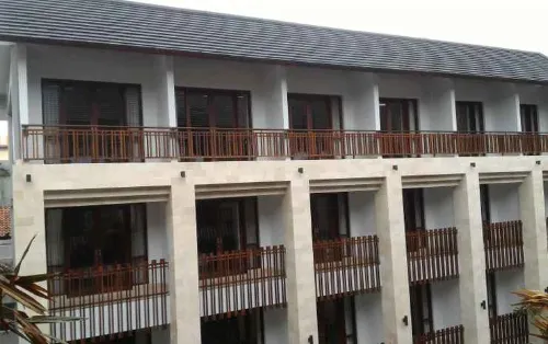 Grand La Walon Hotel Exterior Photos