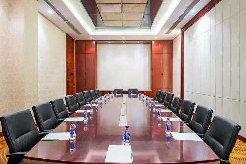 Holiday Inn Changzhou Wujin Business Photos