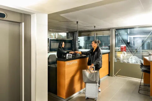 Ibis Zurich Adliswil Общественные зоны Photos
