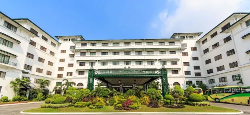 The Manila Hotel Exterior Photos