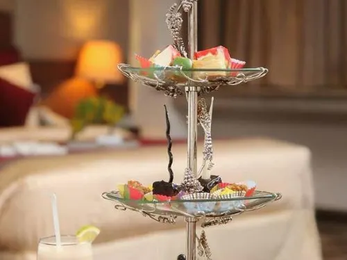 Luxus Grand Hotel Dining Photos
