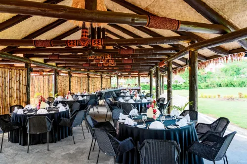 Sheraton Resort & Spa, Tokoriki Island, Fiji Dining Photos