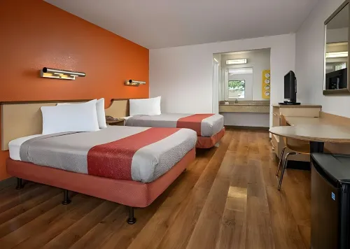 Motel 6 Carlsbad, CA - Near Legoland Photos