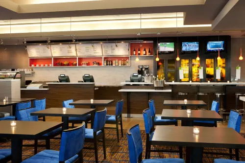 Sonesta Emeryville San Francisco Bay Bridge Dining Photos