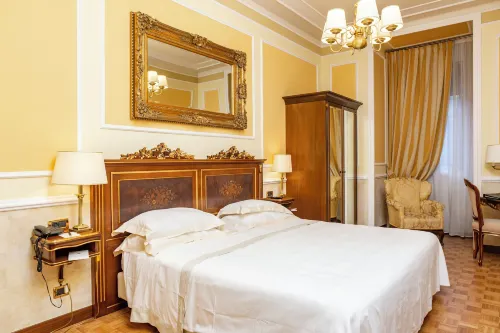 Hotel Bristol Palace Chambres Photos