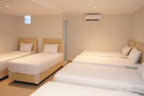Aruuman Hotel Simpang Lima Photos