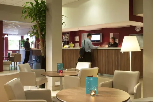 Campanile Swindon Public Areas Photos
