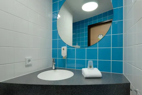 B&B HOTEL Böblingen Rooms Photos