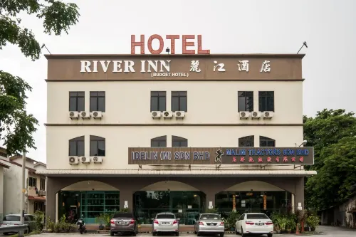River Inn Hotel Экстерьер Photos