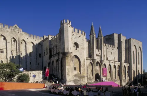 Aparthotel Adagio Access Avignon Near Hotel Photos