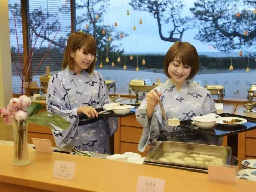Kaike Grand Hotel Tensui Restauration Photos
