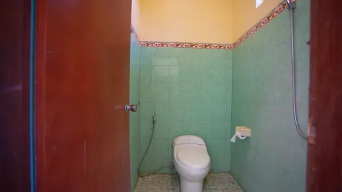 Teges Inn Kuta Camere Photos