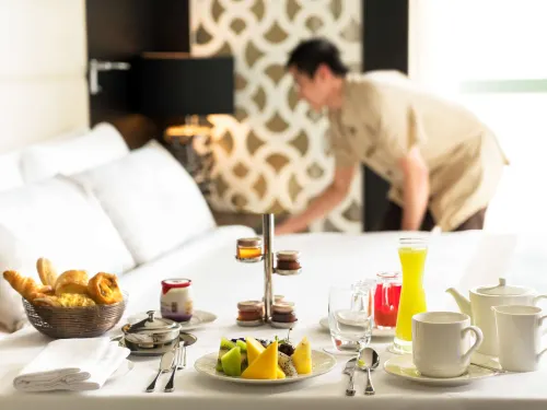 Sofitel Abu Dhabi Corniche Makanan Photos