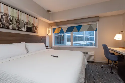 Holiday Inn Express New Rochelle Rooms Photos