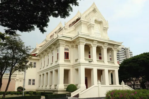 Graceland Hotel Bangkok Extérieur Photos