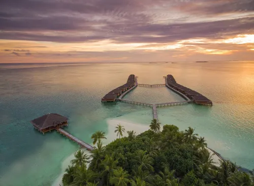 Medhufushi Island Resort Exterior Photos