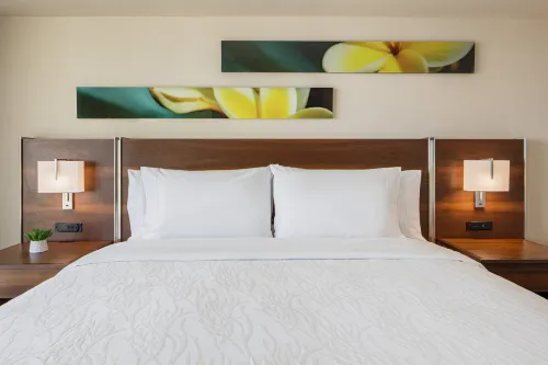Hilton Garden Inn Waikiki Beach, Honolulu Photos