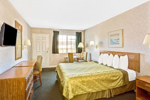 Days Inn by Wyndham Carson City Zimmer Photos