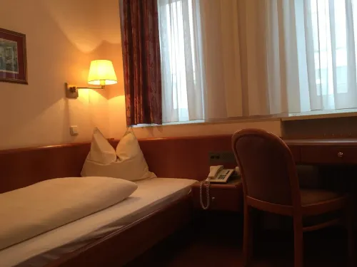 Hotel Carmen München Zimmer Photos