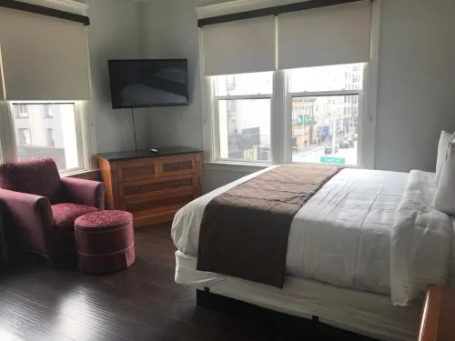 Warfield Hotel Chambres Photos