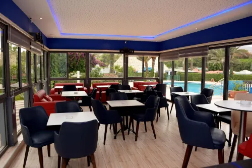Oasis Hotel & Spa Dining Photos