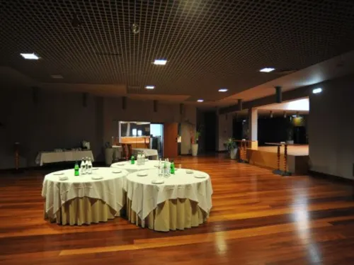 Axis Vermar Conference & Beach Hotel Restauration Photos