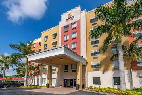 Comfort Suites Fort Lauderdale Airport South & Cruise Port Extérieur Photos