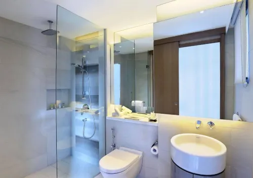 Oakwood Studios Singapore Photos