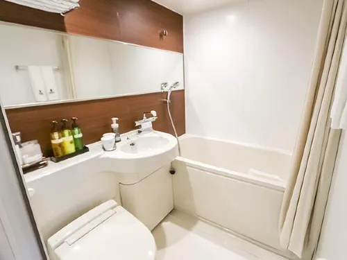 HOTEL LiVEMAX Shinyokohama Rooms Photos