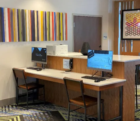 Holiday Inn Express & Suites Aurora Near Hotel Photos