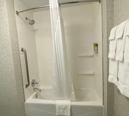 Holiday Inn Express & Suites Aurora Rooms Photos