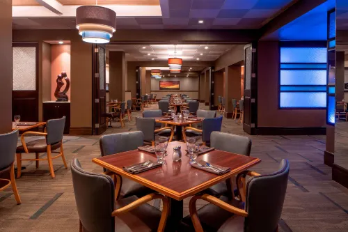 Sheraton Houston Brookhollow Hotel Restauration Photos