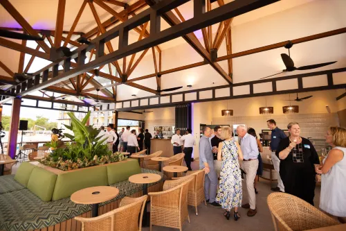 Novotel Darwin Airport Dining Photos