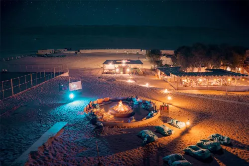Thousand Nights Camp Öffentliche Flächen Photos