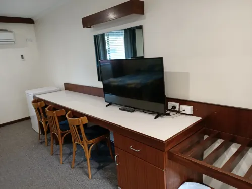 Yanchep Inn Photos