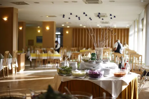 Hotel Donat - All Inclusive Restauration Photos