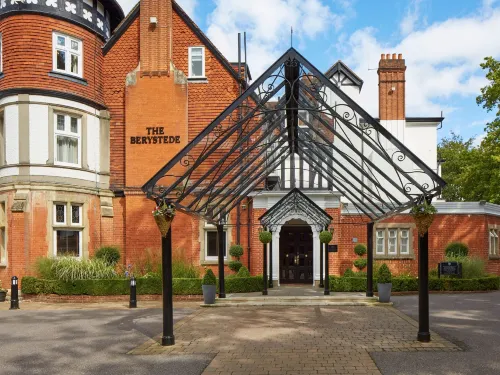 Macdonald Berystede Hotel and Spa Extérieur Photos