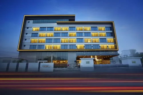 Vivanta Chennai IT Expressway OMR Rooms Photos