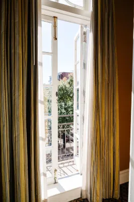 The Lafayette New Orleans by Kasa Rooms Photos