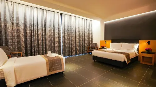 Tsr Seafront Hotel Photos