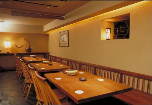 Kadoya Hotel Restauration Photos