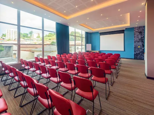 Ibis Jacarei Business Facilities Photos
