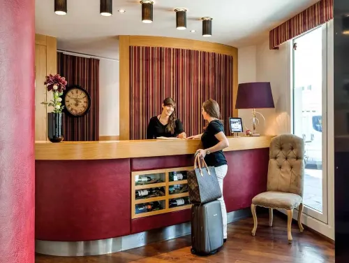 Mercure Hotel Berlin Zentrum Public Areas Photos