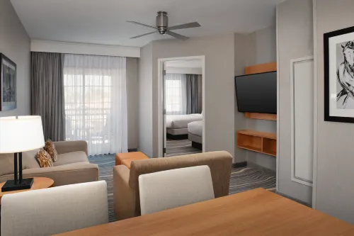 Embassy Suites by Hilton la Quinta Hotel & Spa Rooms Photos
