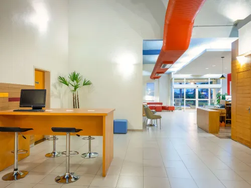 Ibis Sao Carlos Public Areas Photos