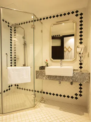 Golden Legend Boutique Hotel & Travel Rooms Photos