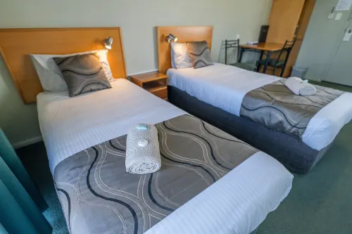 Halfway Motel Rooms Photos