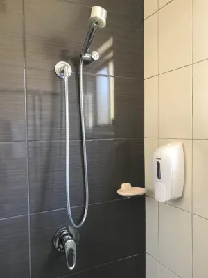 Westside Motor Inn Photos