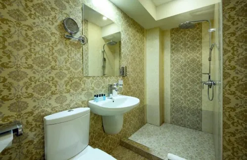 Royal Plaza by Stellar Hotels, Yerevan Photos